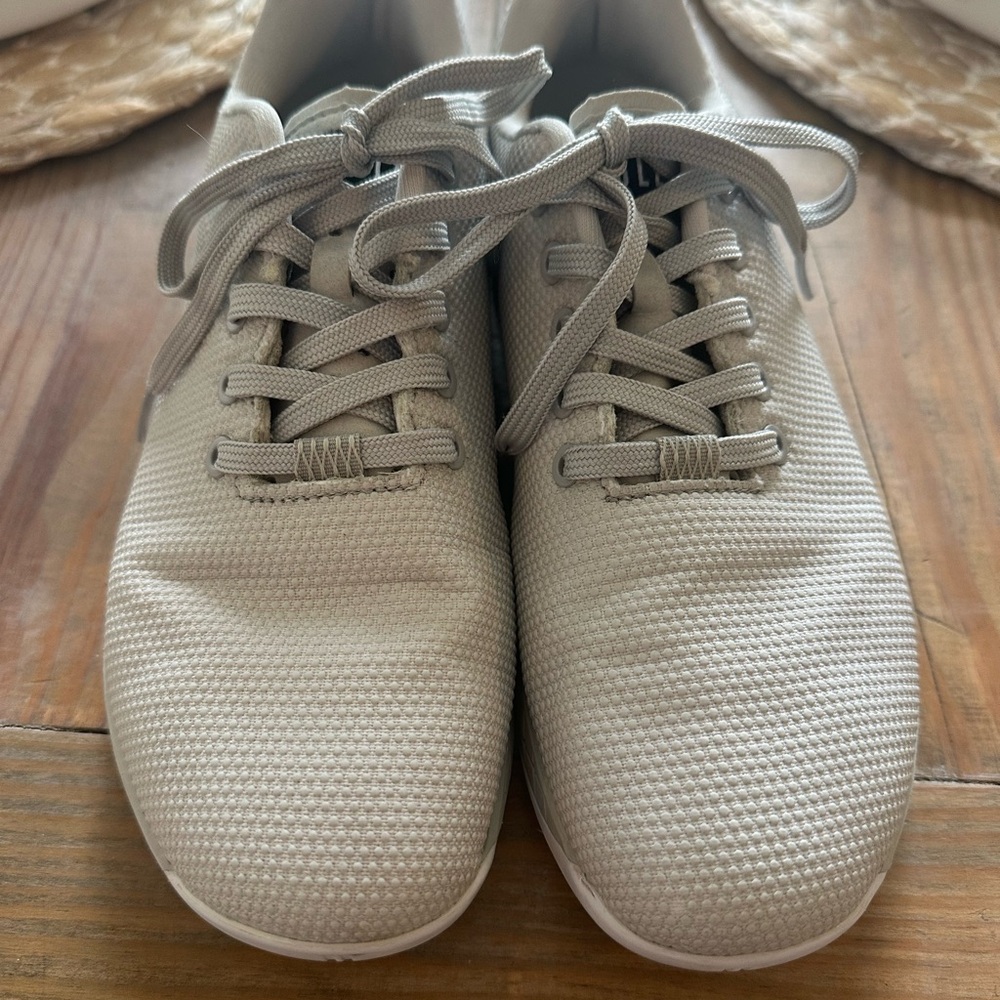 NOBULL Light Gray Athletic Shoes Mens 9 Women's 10.5 Tik Tok - Picture 4 of 8